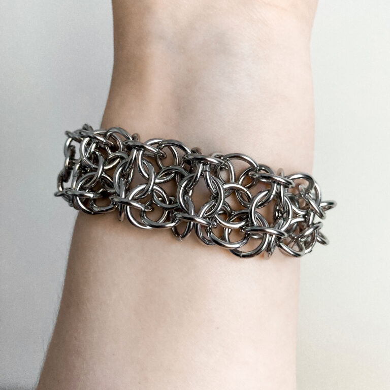 Loose Gridlock Byz Bracelet